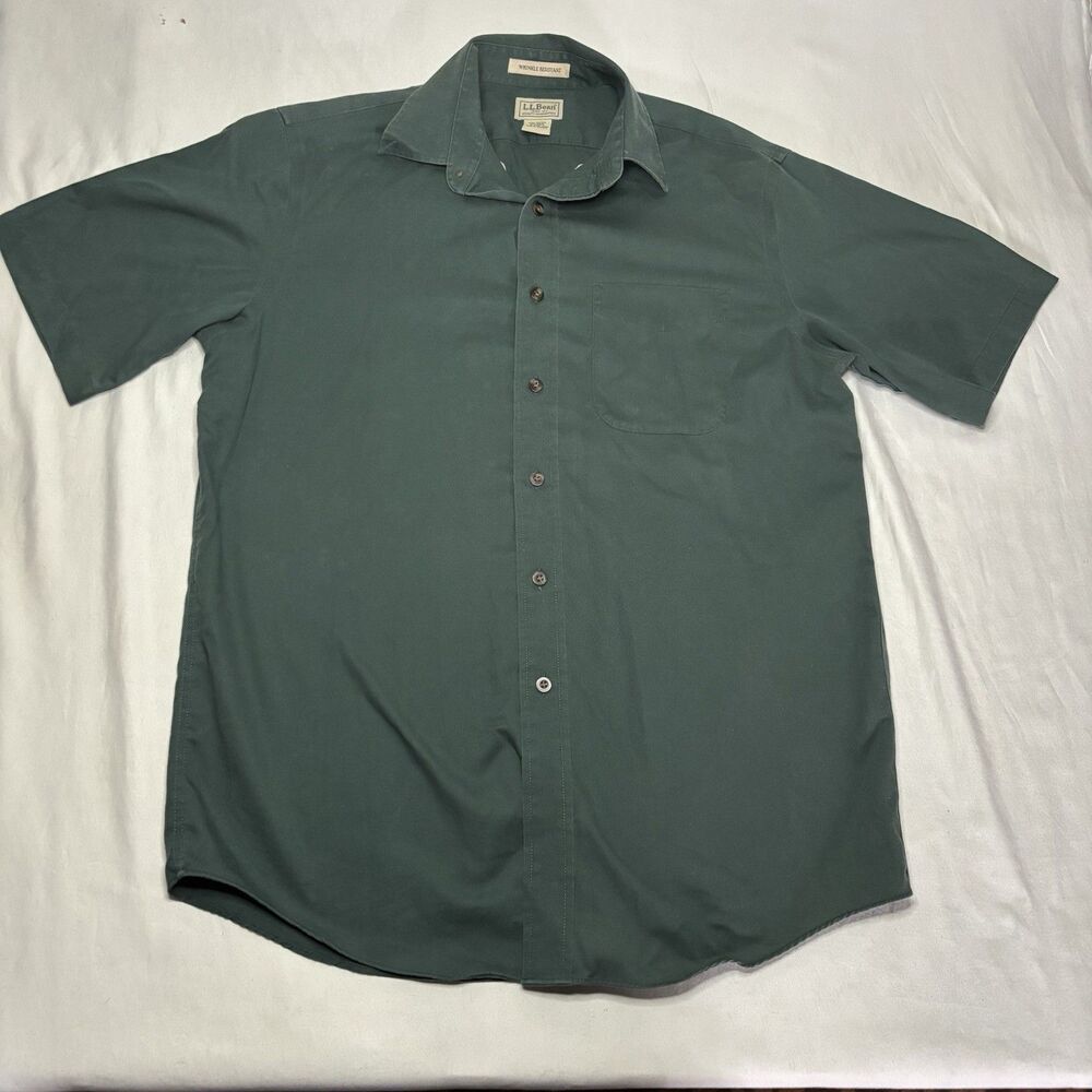 L.L.Bean Green Short Sleeve Button Down Shirt Men’s M Regular